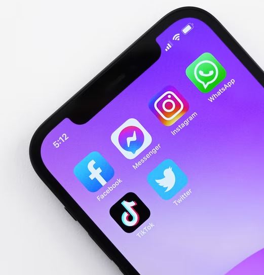 WhatsApp e l'Interoperabilità: Rivoluzione nell'era della Comunicazione Digitale