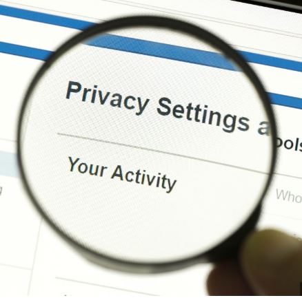 Google Accetta di Eliminare Dati di Navigazione: Un Passo Cruciale verso la Privacy Online